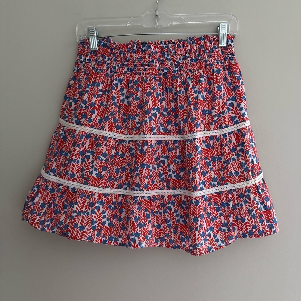 J.Crew Red White Blue Floral Smocked Waist Tiered Skirt Size S lined lace - Picture 2 of 3